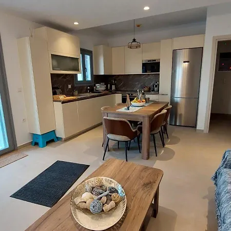 Kamarescozysuites Feriehus