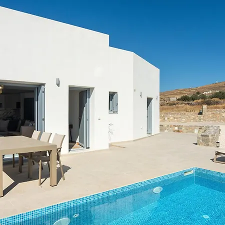 Kamarescozysuites Livadia (Paros)