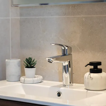 Kamarescozysuites Livadia (Paros)