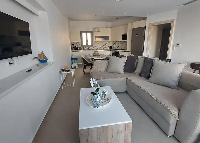 Feriehus Kamarescozysuites *