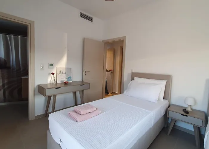 Kamarescozysuites Feriehus Livadia (Paros)